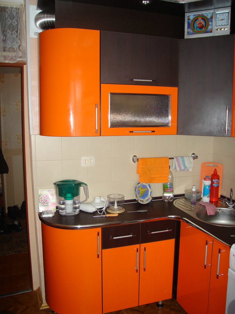 Мебель на заказ усть-каменогорск. Угловая кухня с пленочными фасадами