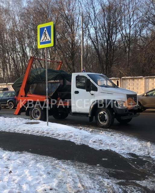 Вывоз мусора контейнером 8 м3 Вывоз мусора контейнером 8 м3 со строительной площадки