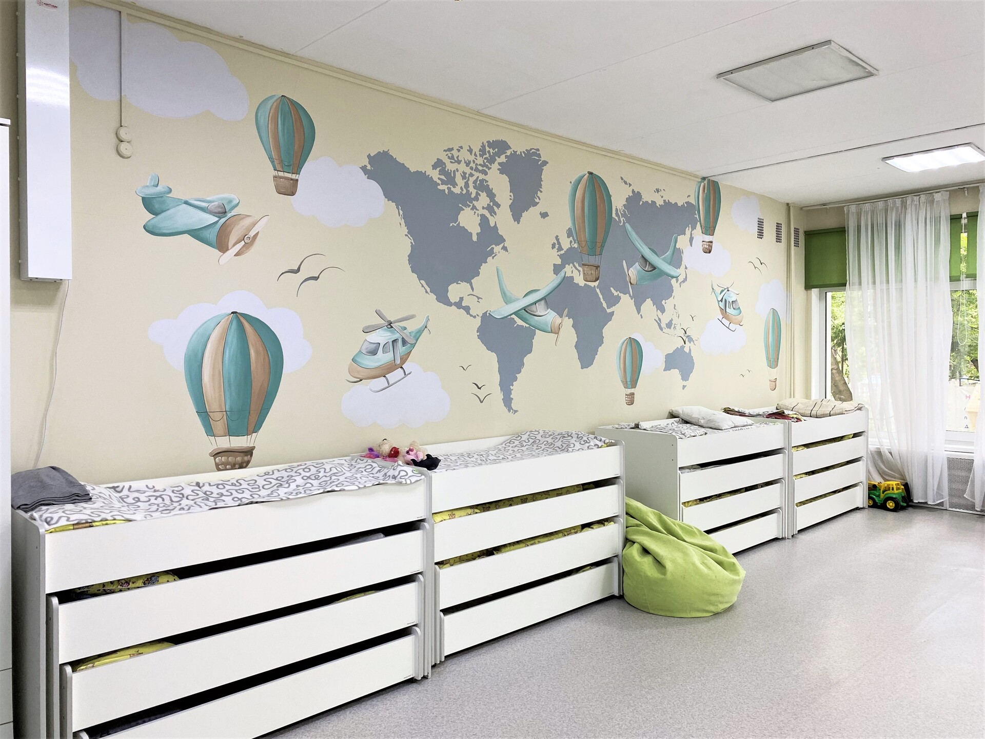 роспись стен в детском саду