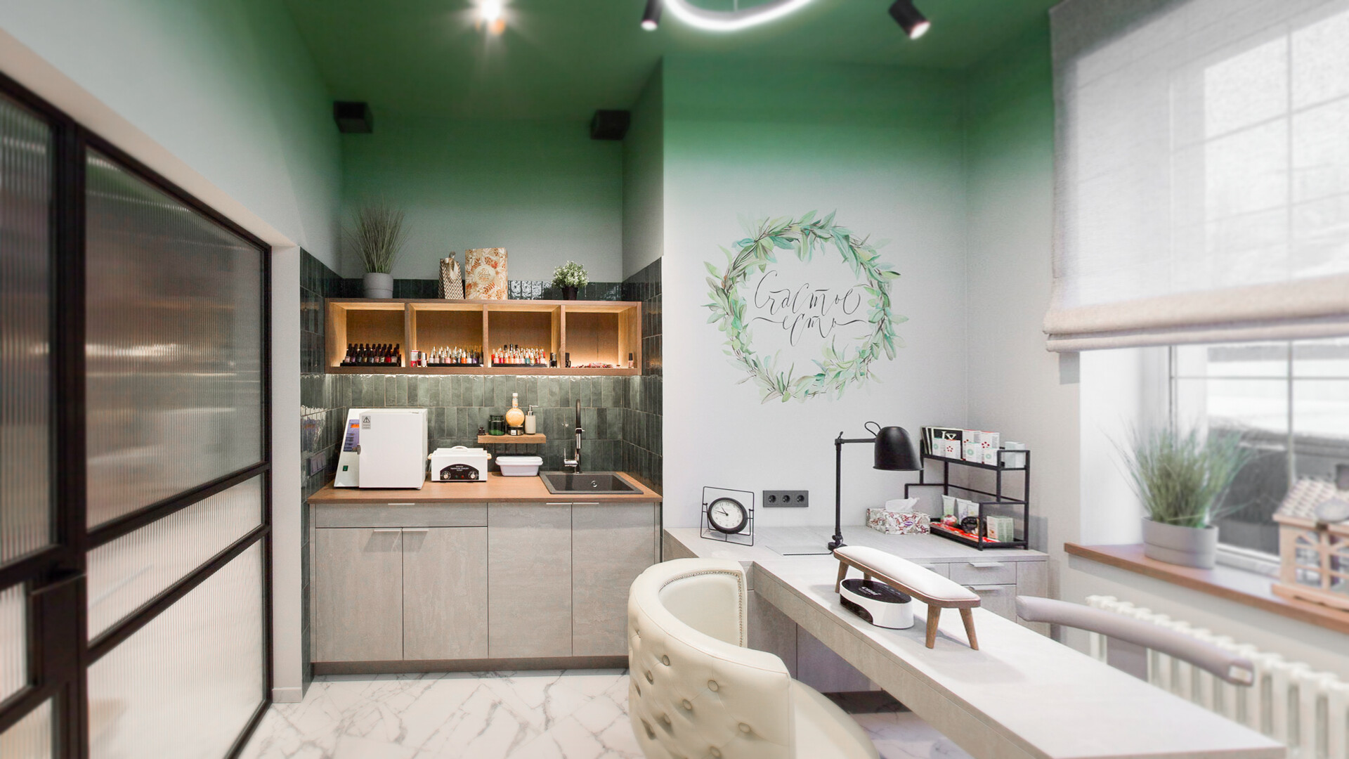 градиент на стене