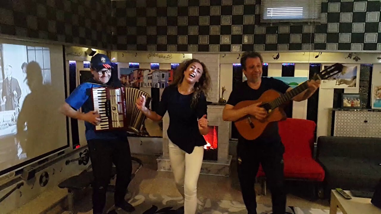 Евгения Короткевич (Актриса театра и кино, Певица, Ведущая)
