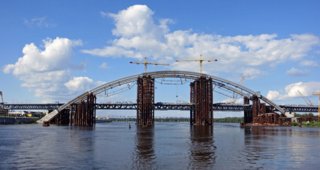  Подольско-Воскресенский  мостовой переход в Киеве  через реку Днепр