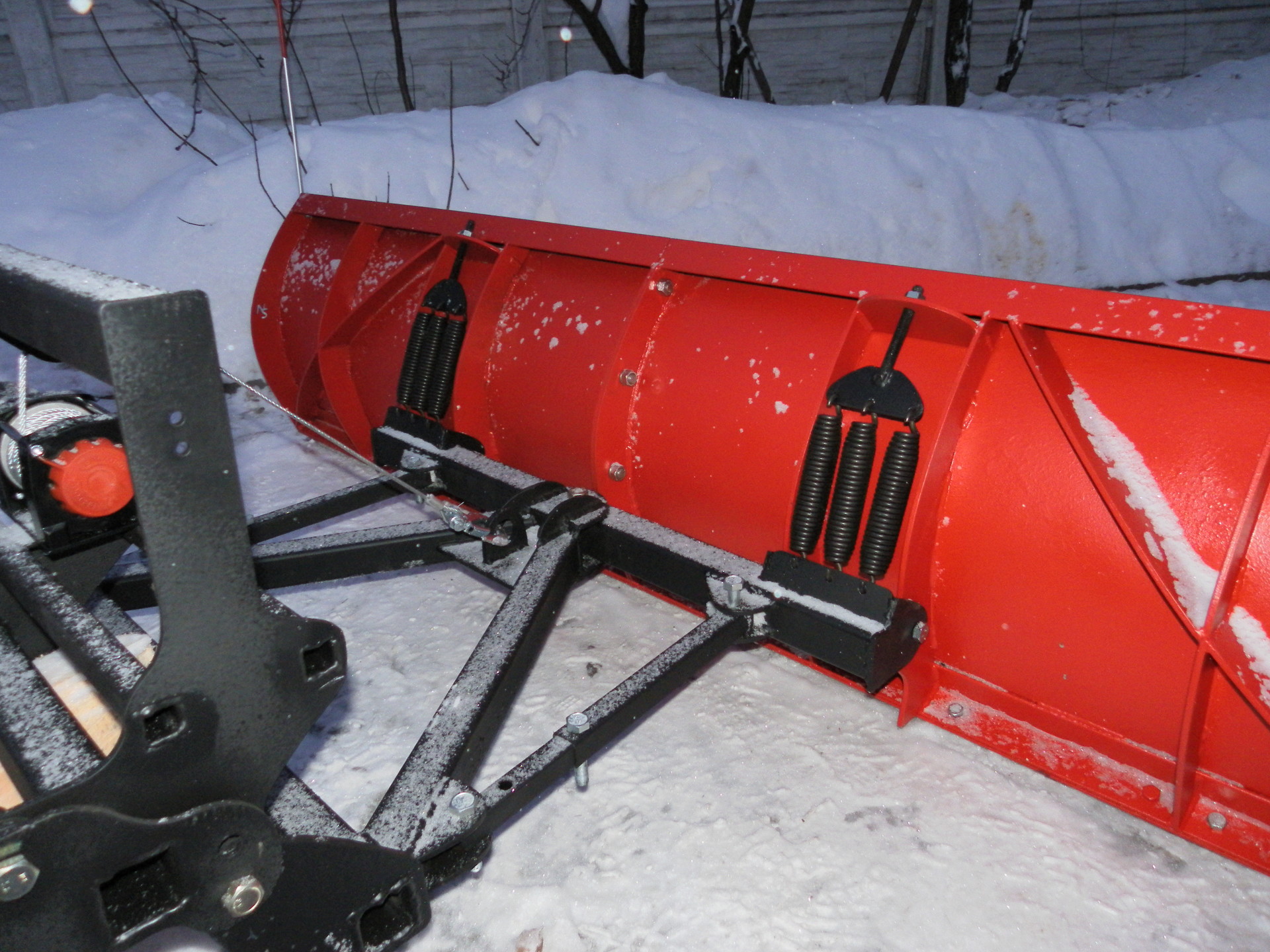 Купить снегоотвал трактор экскаваторная установка для минитрактора